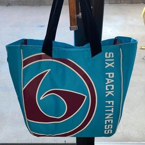 Six Pack Fitness Meal Prep Bag